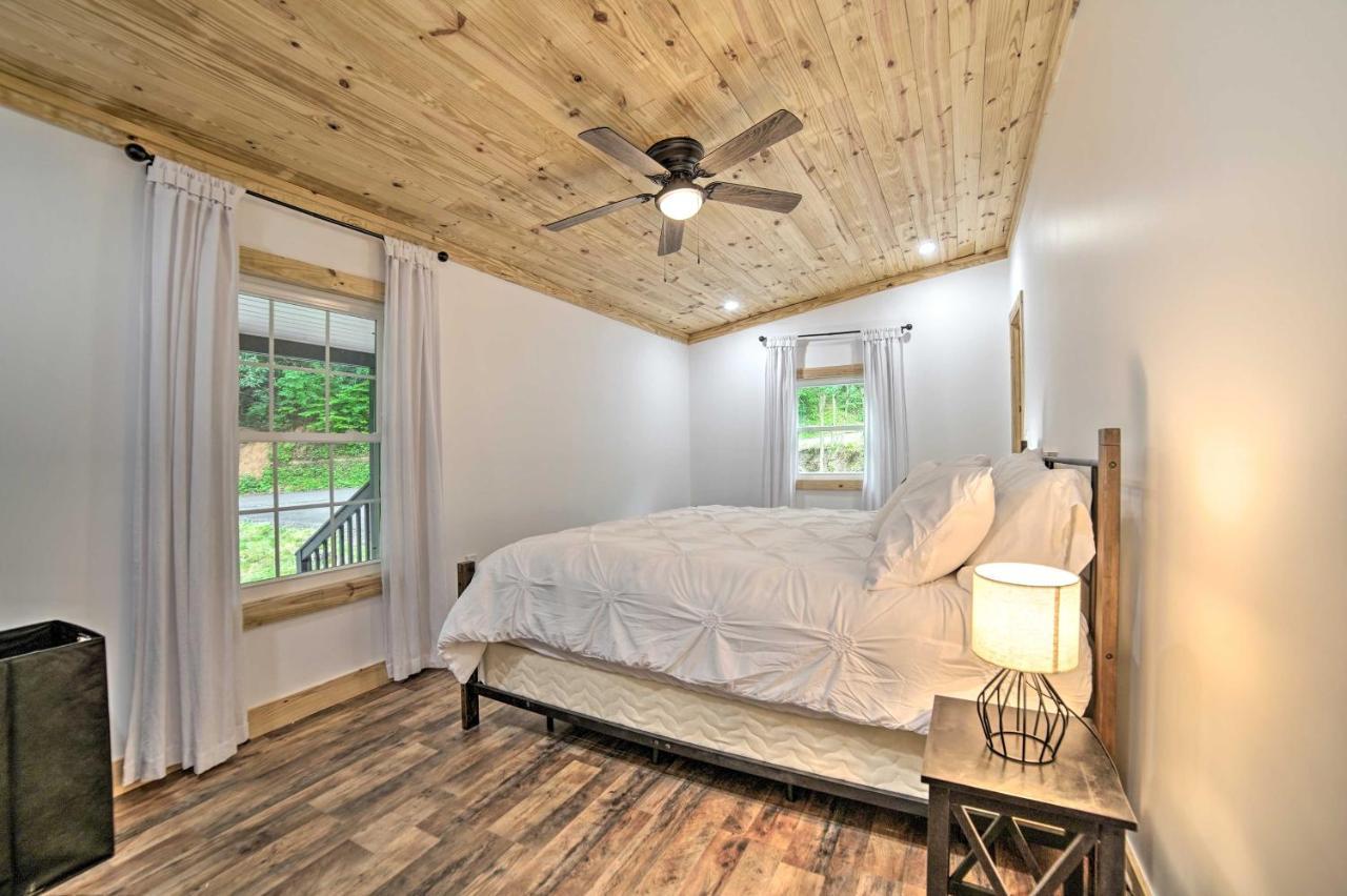 Creekside Ranch With Porch About 2 Mi To Pkwy Villa Pigeon Forge Eksteriør billede