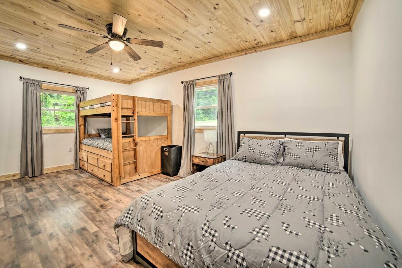 Creekside Ranch With Porch About 2 Mi To Pkwy Villa Pigeon Forge Eksteriør billede